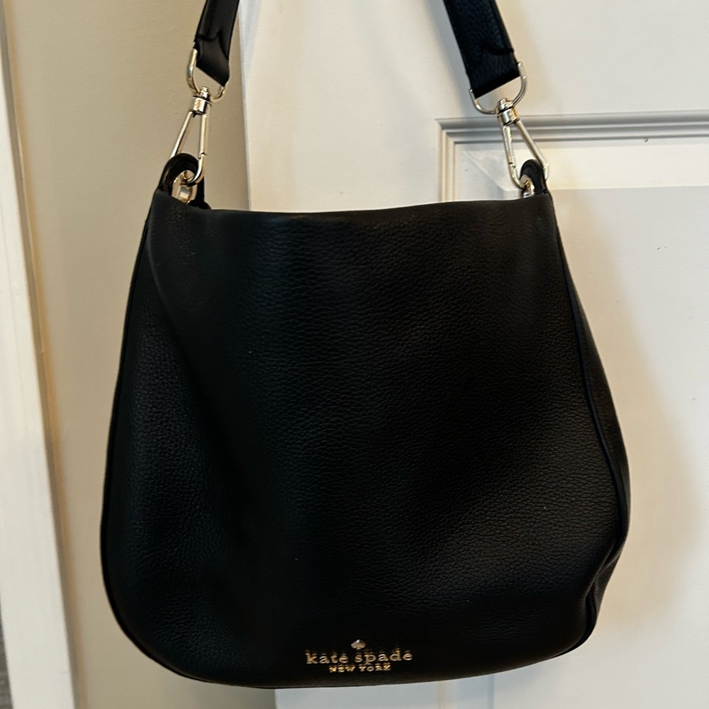Kate Spade women’s 100% pebble leather top handle  shoulder handbag zip  black